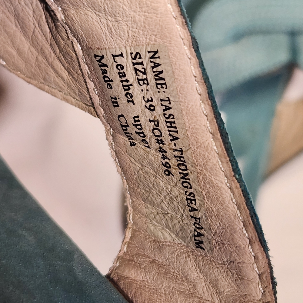 Umberto Raffini Teal Suede Thong Sandals with Contrast Stitching - Picture 3 of 8